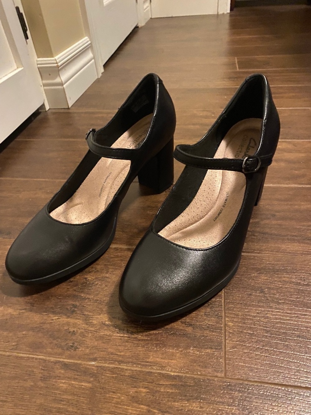 Clarks BAYLA NORA Heels
